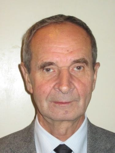 АО «НПО ГОИ им. С.И. Вавилова» поздравляет с юбилеем начальника отдела планирования и управления НИОКР Александра Васильевича Дмитрюка